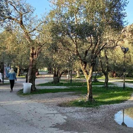 Casa Nataly Panzió Torbole Sul Garda Kültér fotó