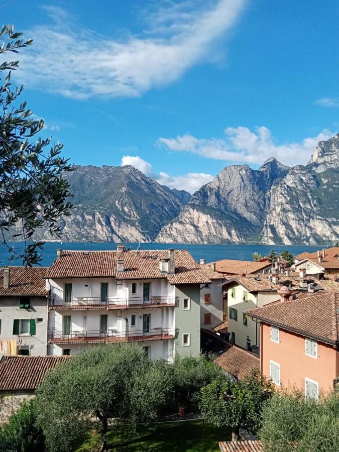 Casa Nataly Panzió Torbole Sul Garda Kültér fotó