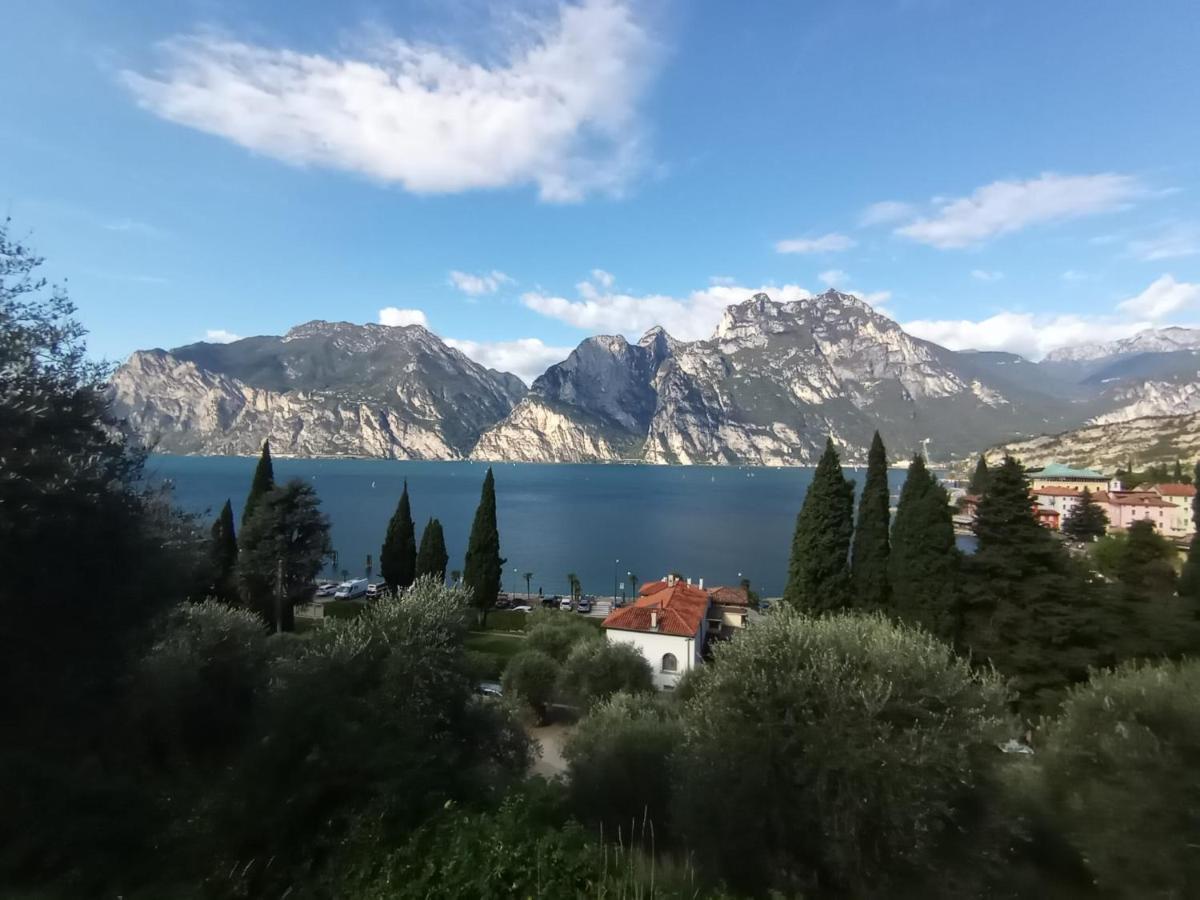 Casa Nataly Panzió Torbole Sul Garda Kültér fotó