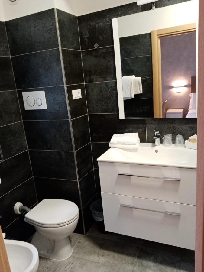 Casa Nataly Panzió Torbole Sul Garda Kültér fotó